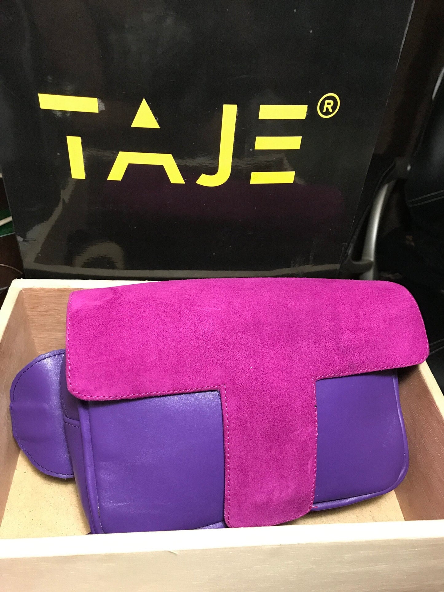 PLAIN LEATHER BAG
